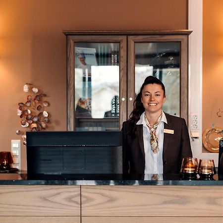 Gloppen Hotell - By Classic Norway Hotels 산다네 외부 사진