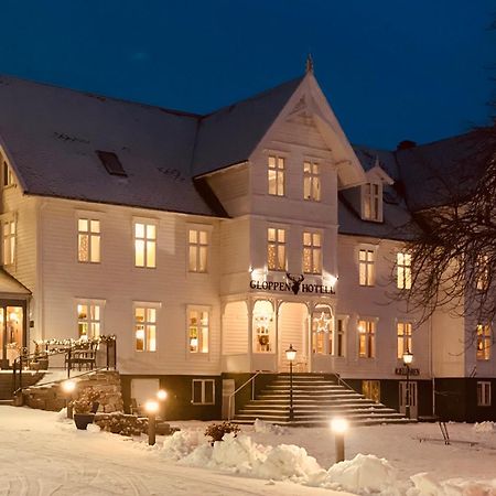 Gloppen Hotell - By Classic Norway Hotels 산다네 외부 사진