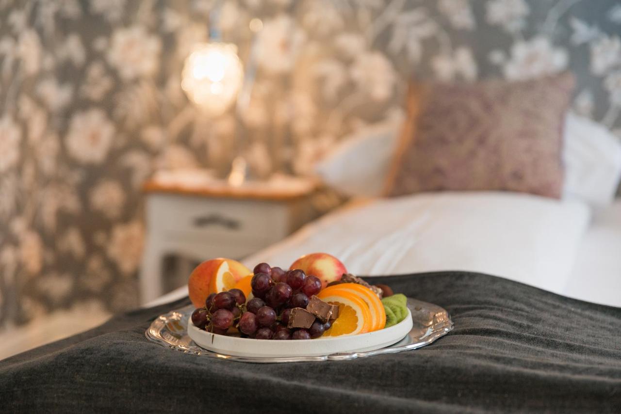 Gloppen Hotell - By Classic Norway Hotels 산다네 외부 사진