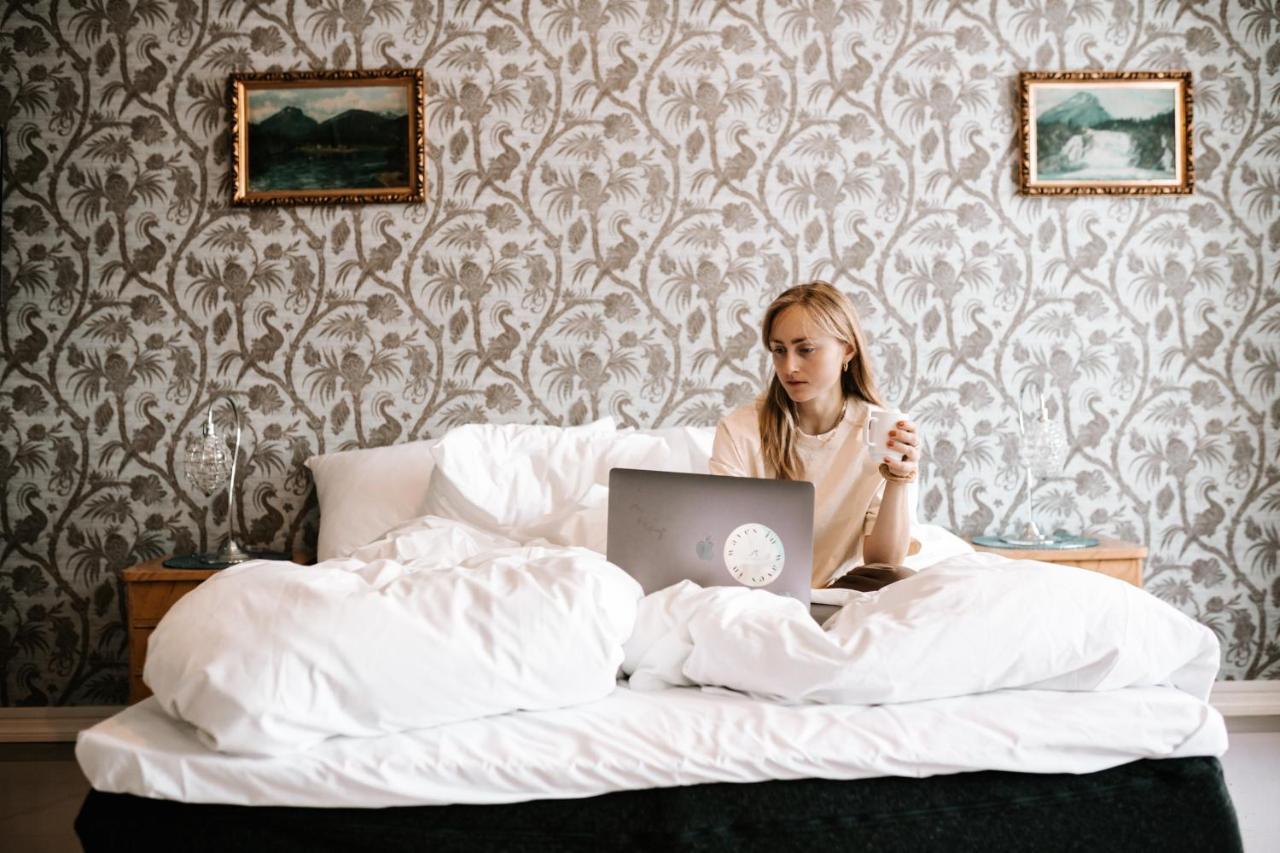 Gloppen Hotell - By Classic Norway Hotels 산다네 외부 사진