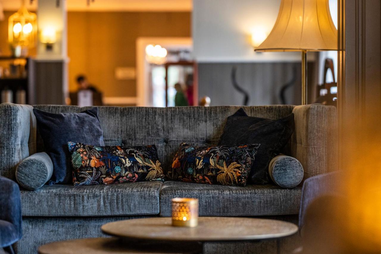 Gloppen Hotell - By Classic Norway Hotels 산다네 외부 사진